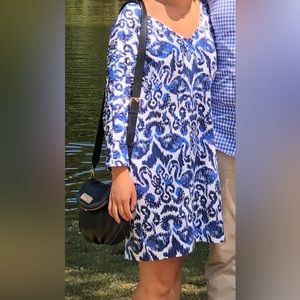 Lilly Pulitzer blue floral v neck shift dress